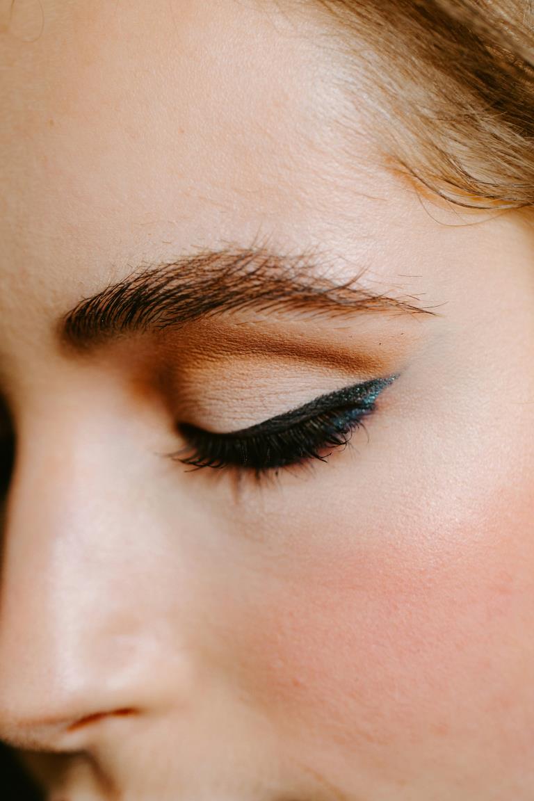 Diseño de Cejas